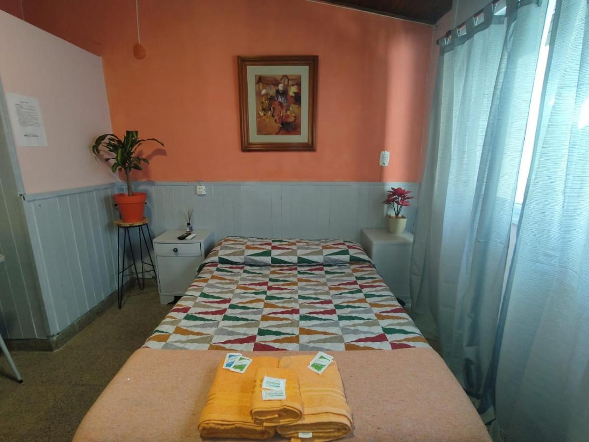 Bella Vista Hostel, Aparts & Complejo De Bed & Breakfast Santa Rosa de Calamuchita